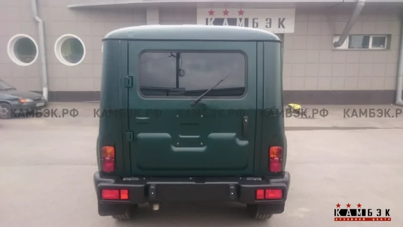 УАЗ 469 вид сзади