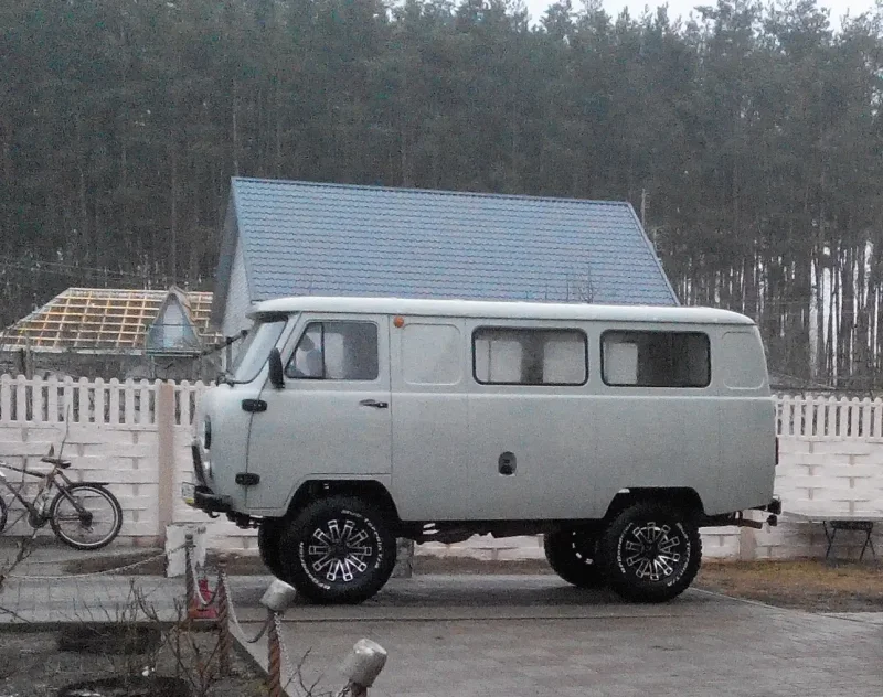 Литые диски на УАЗ 2206