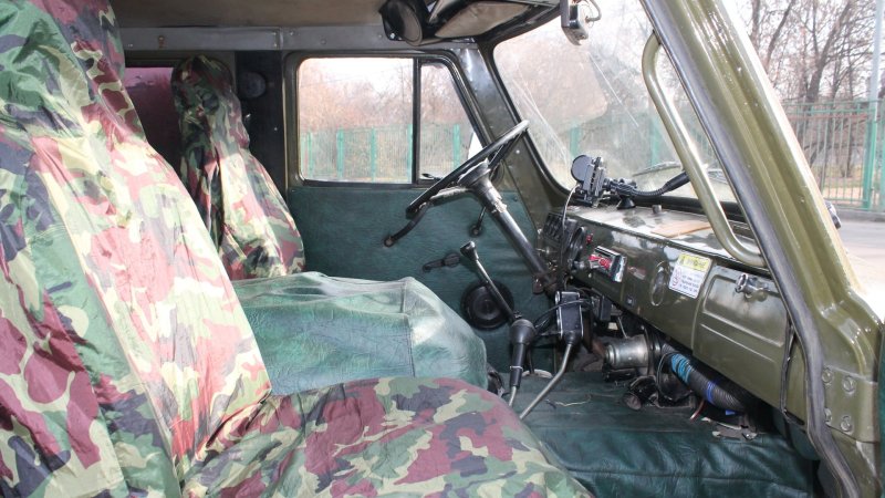 УАЗ 452 салон