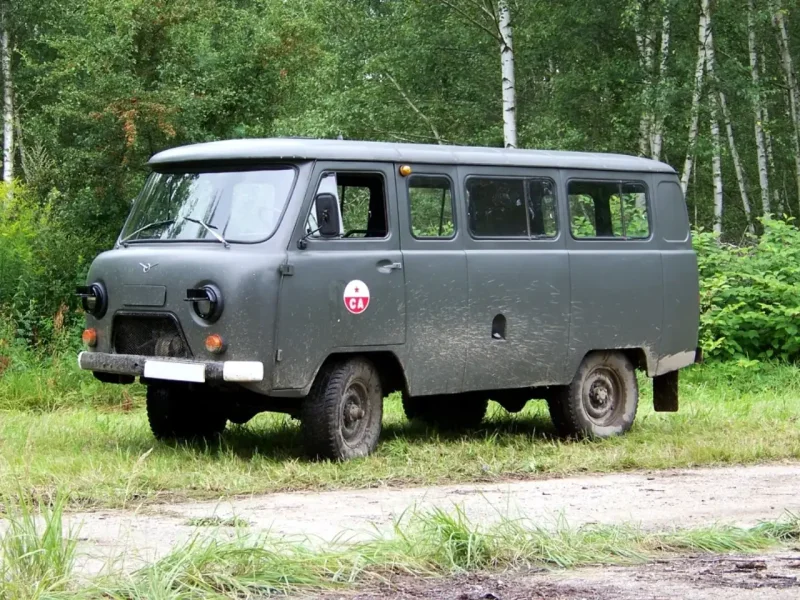 УАЗ-452 внедорожник