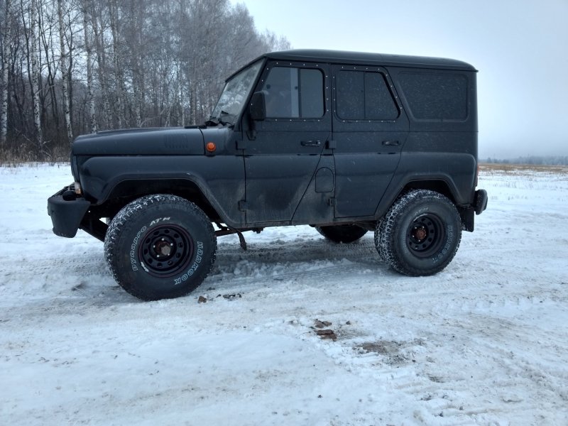 УАЗ 469 на 32 колесах