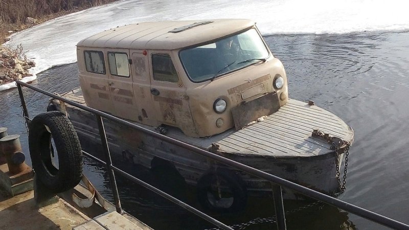 УАЗ Буханка амфибия