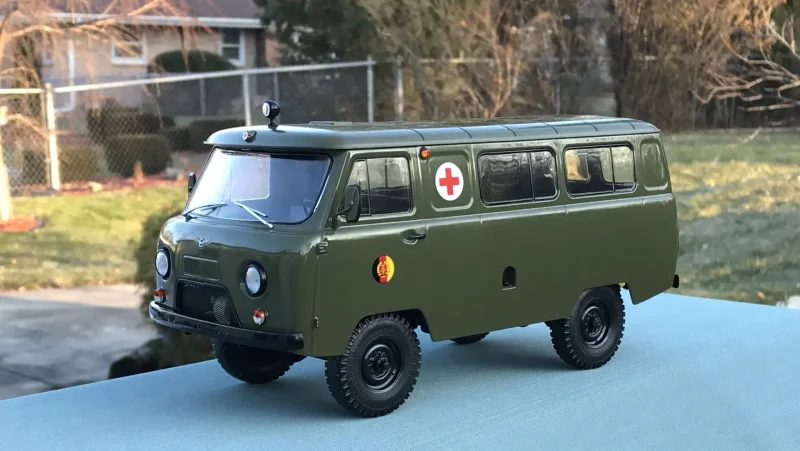 УАЗ 452