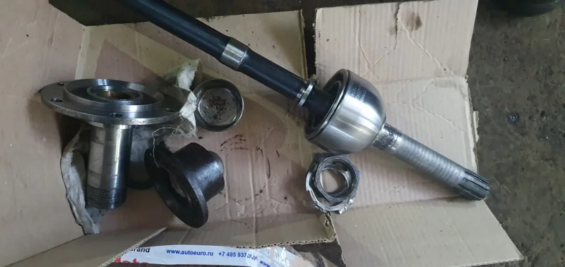 Шарнир поворотный УАЗ 469