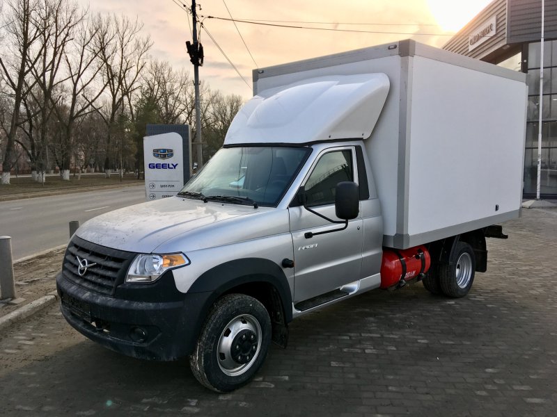 Volvo 2022 4x4 авторефрижератор