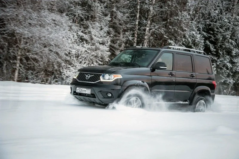УАЗ Патриот Land Cruiser