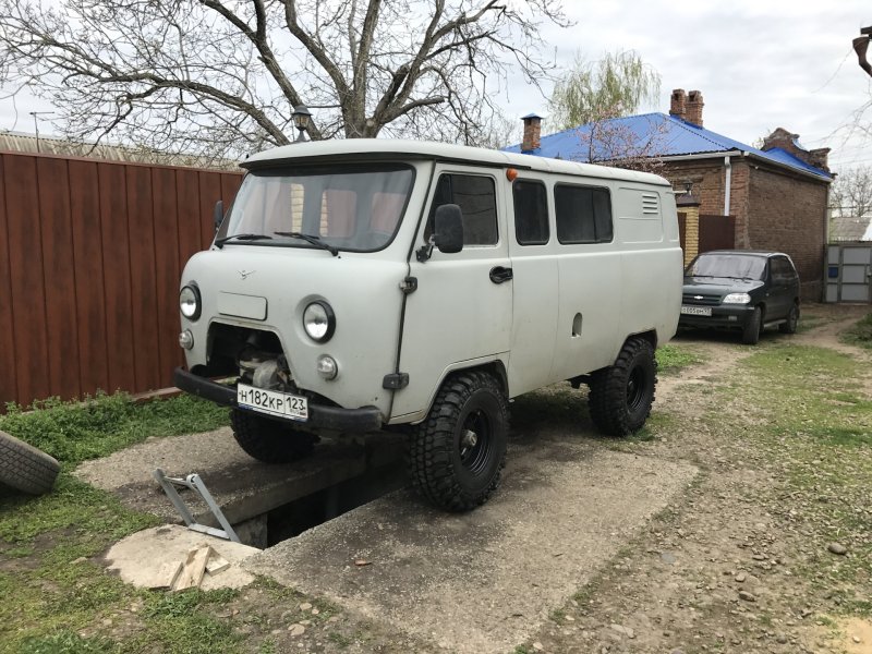 УАЗ 2206 33 колеса