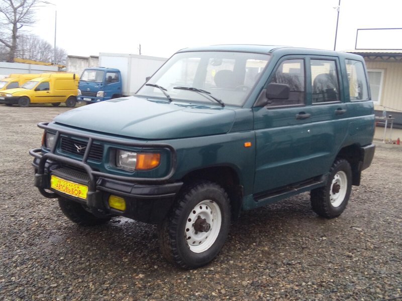 УАЗ 3160 зеленый