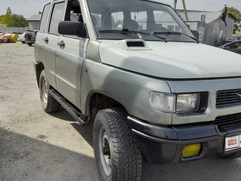 УАЗ 31601 2000