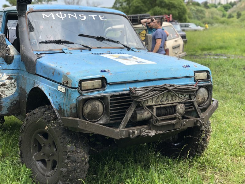 УАЗ 4х4 полный привод девушки