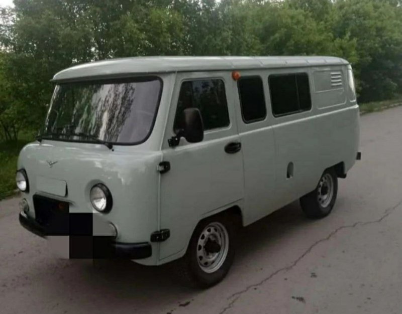 Автомобиль УАЗ Буханка 452
