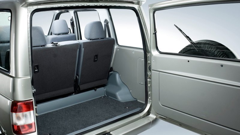 SSANGYONG Musso 7 местный
