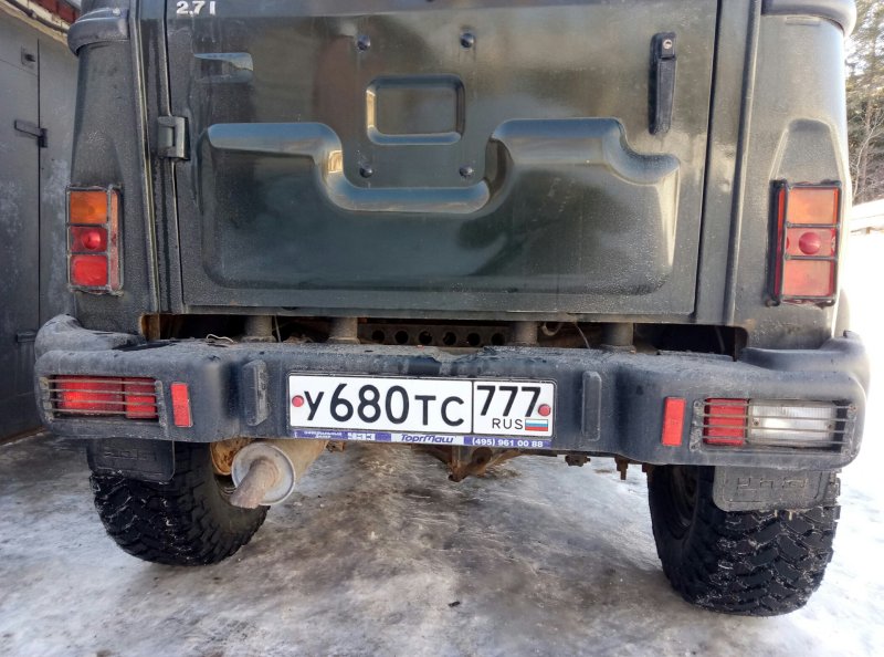 УАЗ Hunter сзади