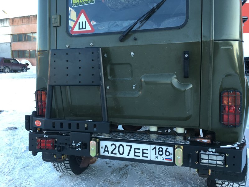 Задний бампер УАЗ 315195