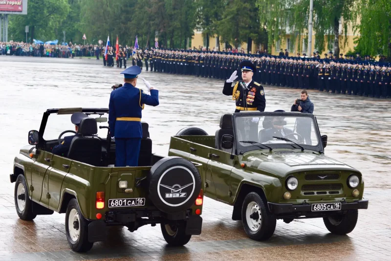 УАЗ 469 парад