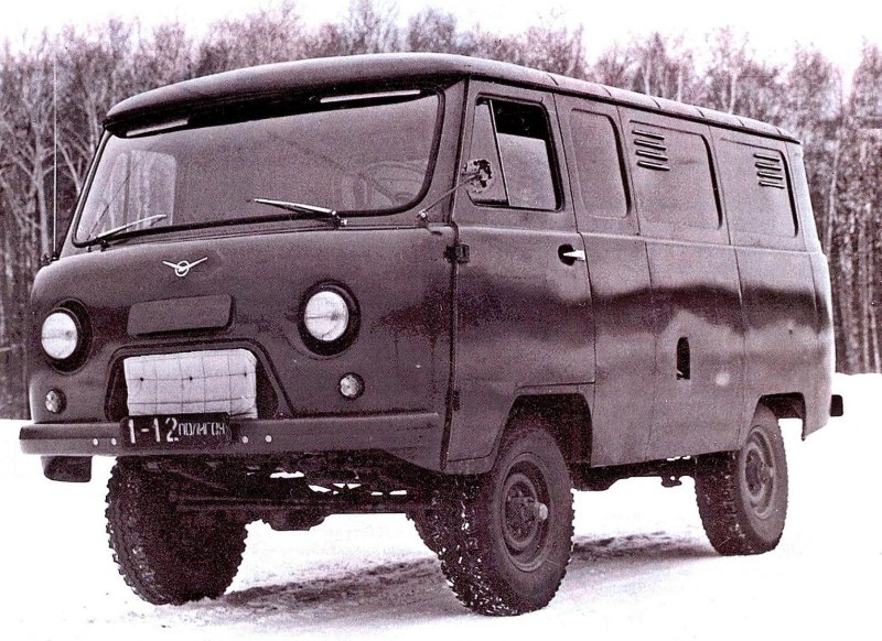 Машина УАЗ Буханка 469