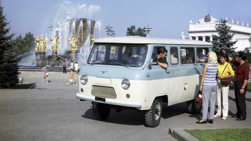 УАЗ 452 Буханка сзади