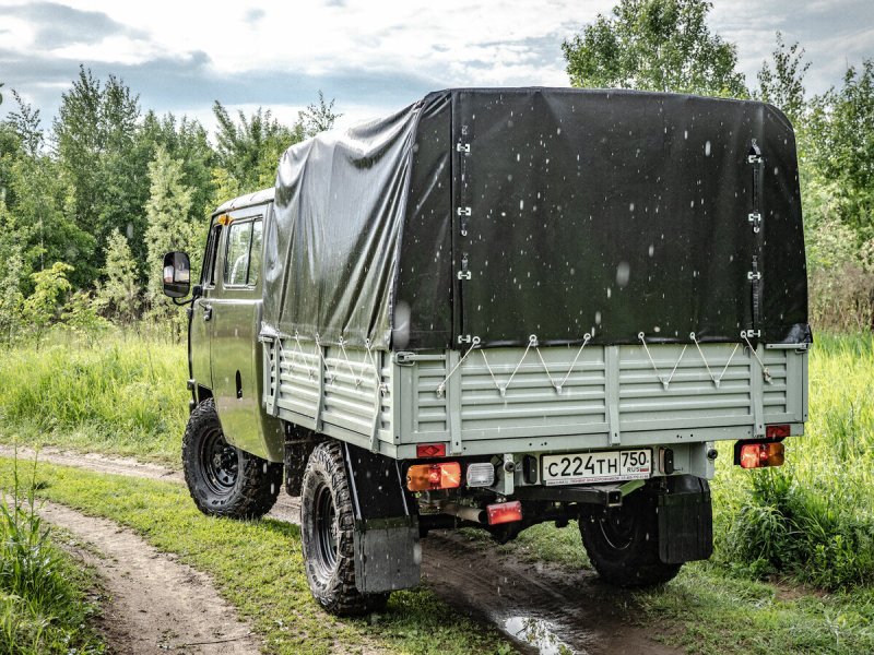 УАЗ -39094 бортовой "фермер"