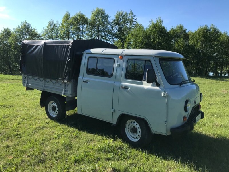 УАЗ -39094 бортовой "фермер"