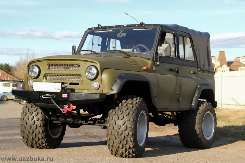 УАЗ Hunter 33 колеса
