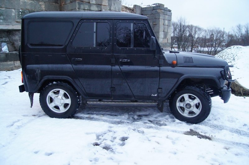 УАЗ Хантер под Гелик