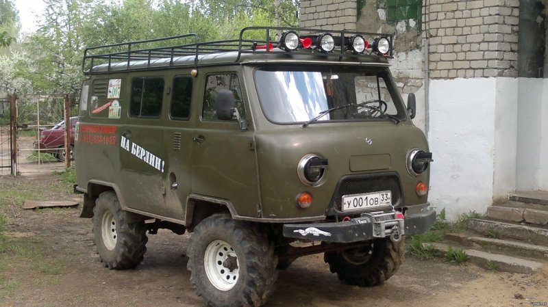Доп фары на УАЗ Буханка