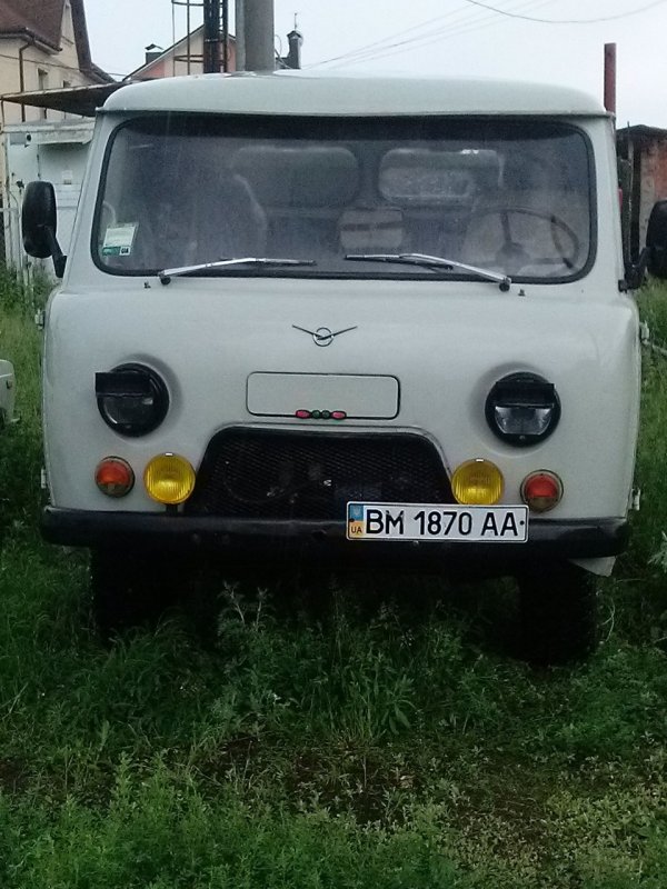 Диодные фары на УАЗ 3303