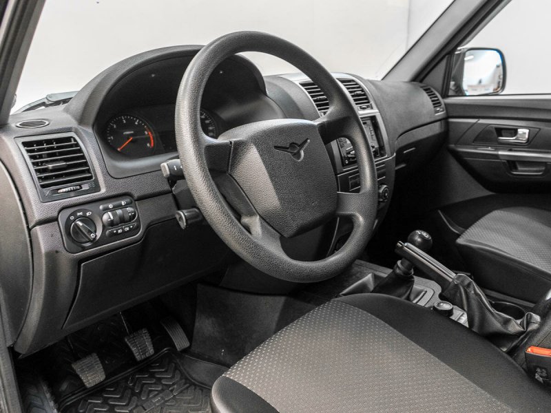 UAZ Patriot 2015 салон