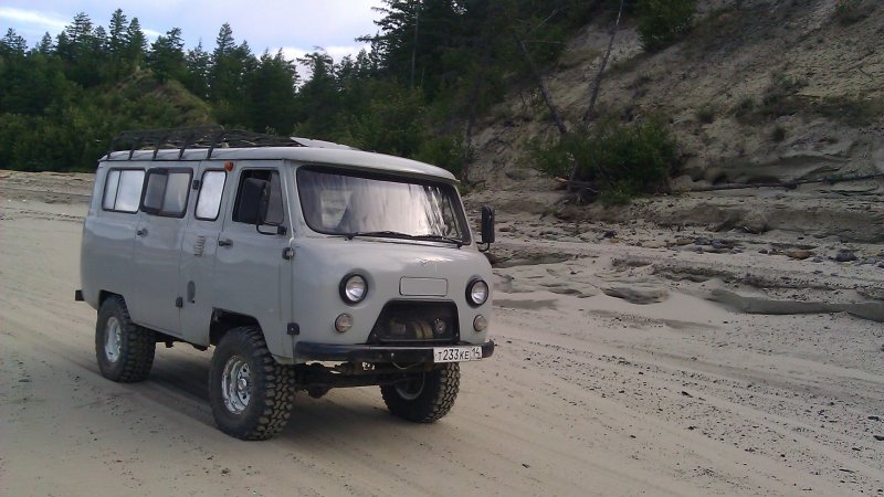 UAZ 3741 Буханка