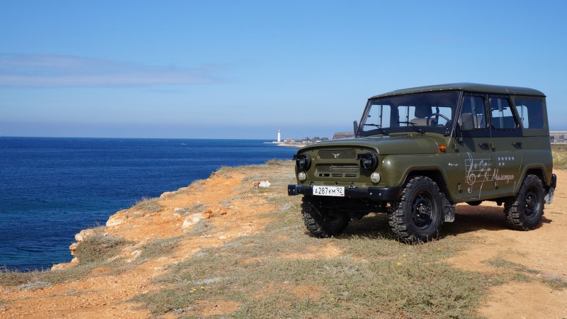 УАЗ 3151 Хантер. Белый