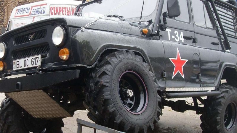 УАЗ 469 Hunter