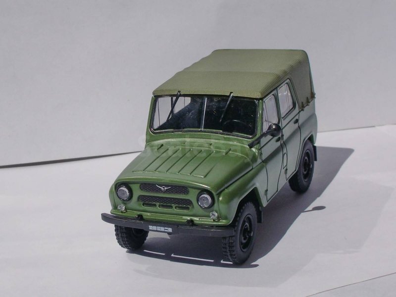 Масштабная модель УАЗ 469