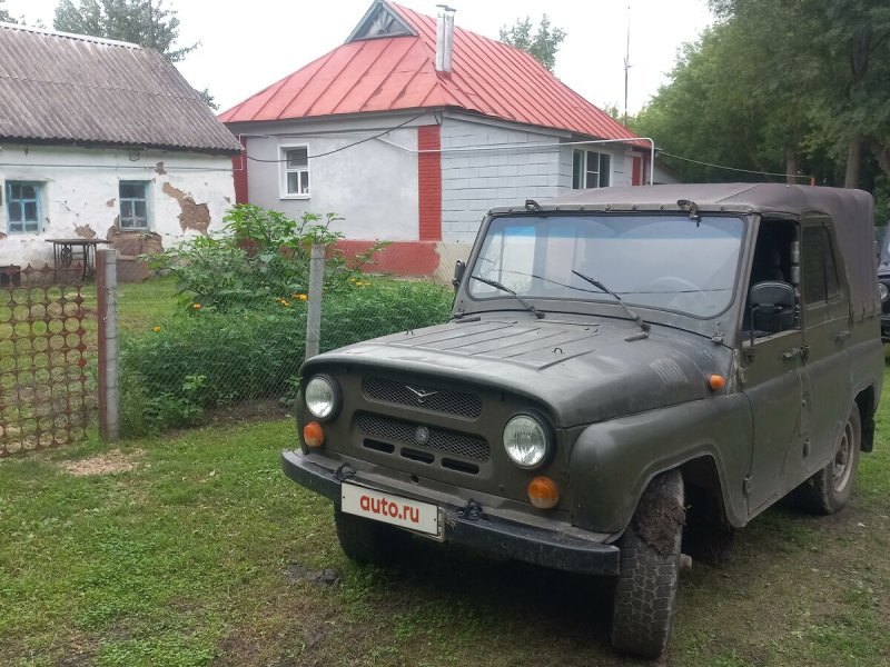 УАЗ 2001 года выпуска