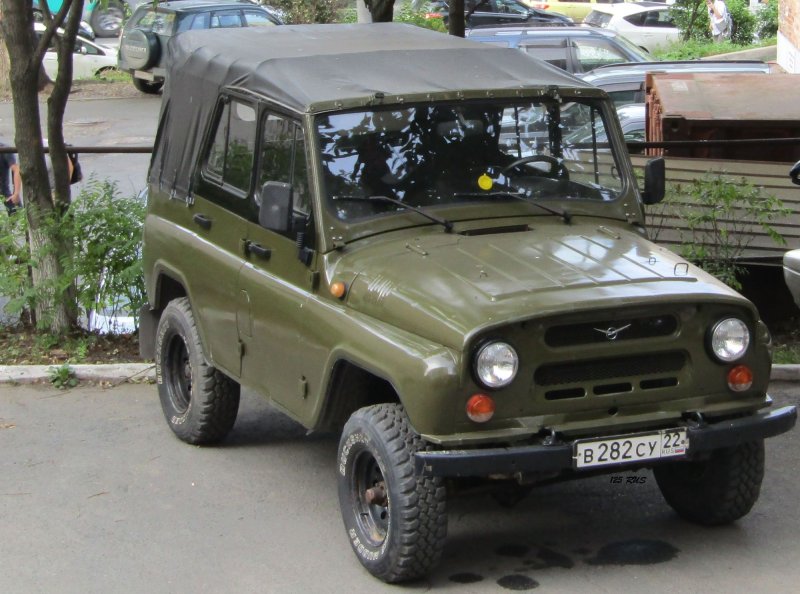 УАЗ-3151 хаки военный