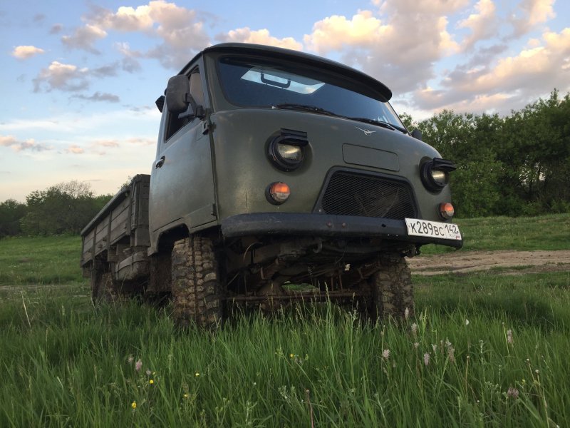 УАЗ 3303 головастик