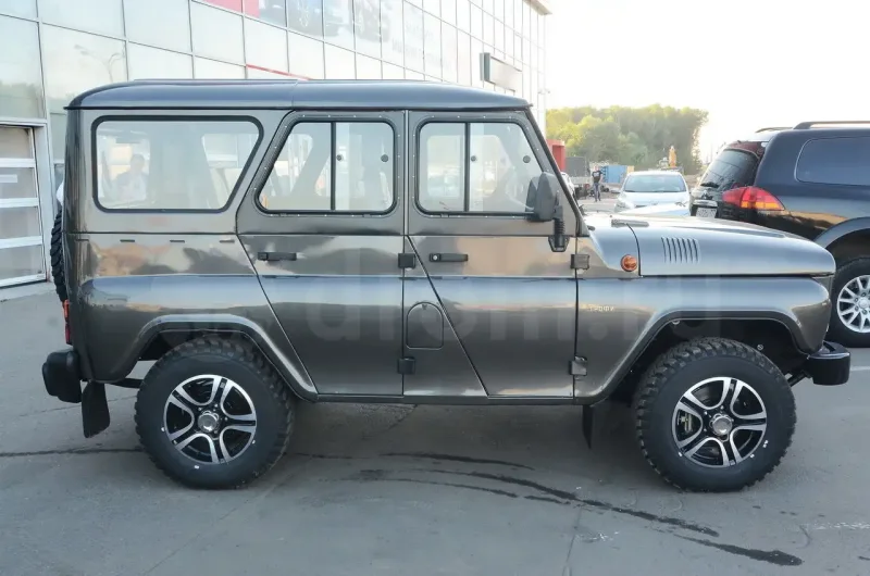 УАЗ Хантер в комплектаций трофи