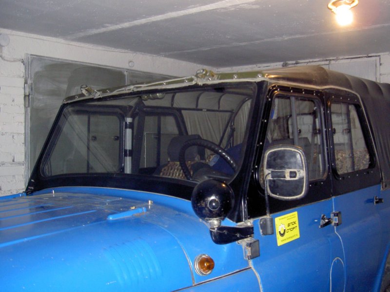 Лобовое стекло УАЗ 469