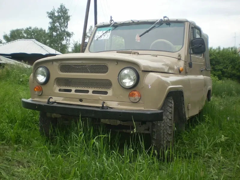 УАЗ Виллис 31512