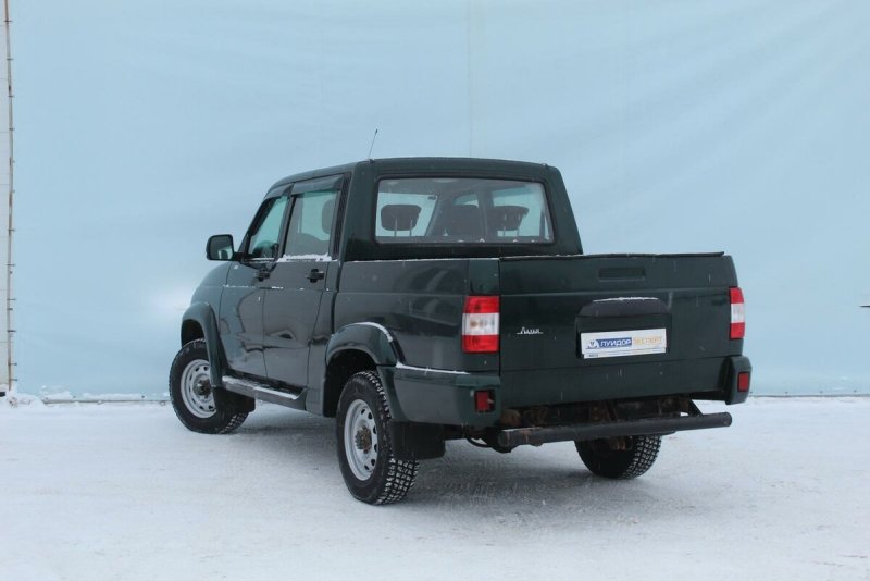 UAZ Pickup 2020