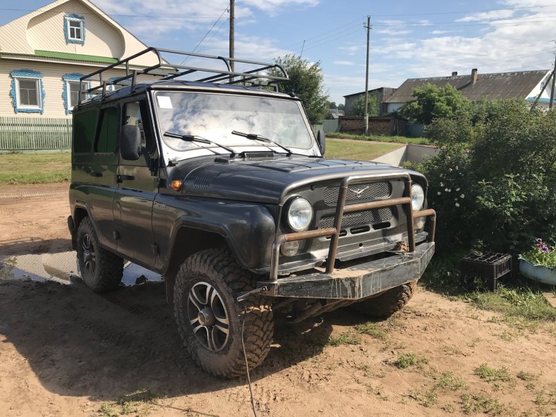 УАЗ 469 Хантер черный