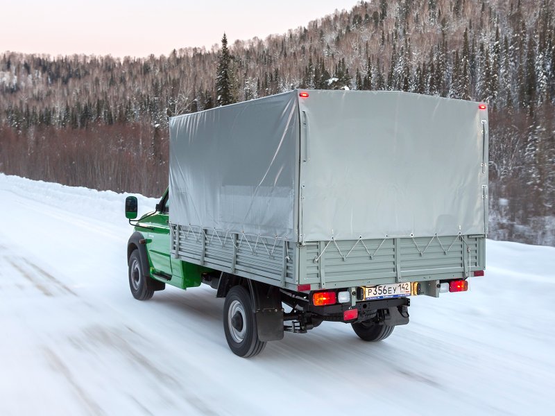 УАЗ профи 4x4