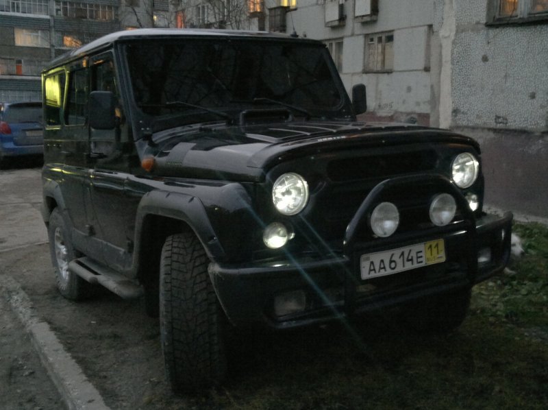 Хрустальная оптика на УАЗ Хантер