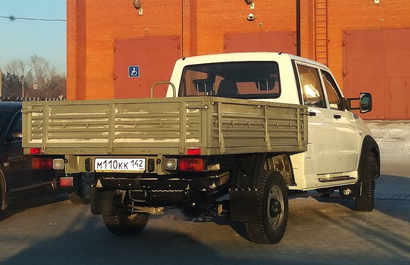 УАЗ-23632 грузовой бортовой