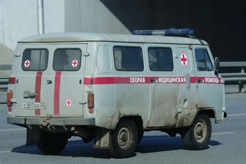 Буханка УАЗ 452 скорая