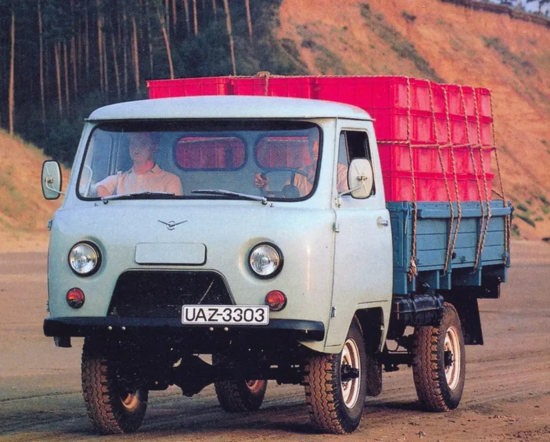 УАЗ Буханка бортовой 3303