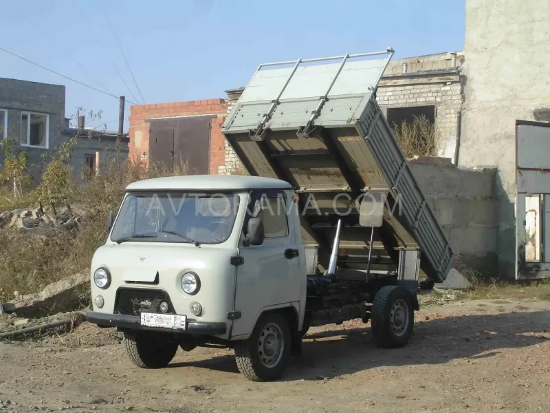 УАЗ 3303 бортовой самосвал
