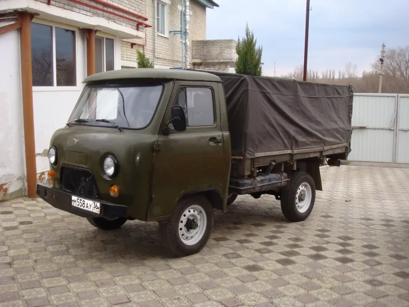 УАЗ 452 3303
