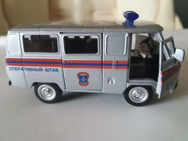 Технопарк модель автомобиля УАЗ 39625