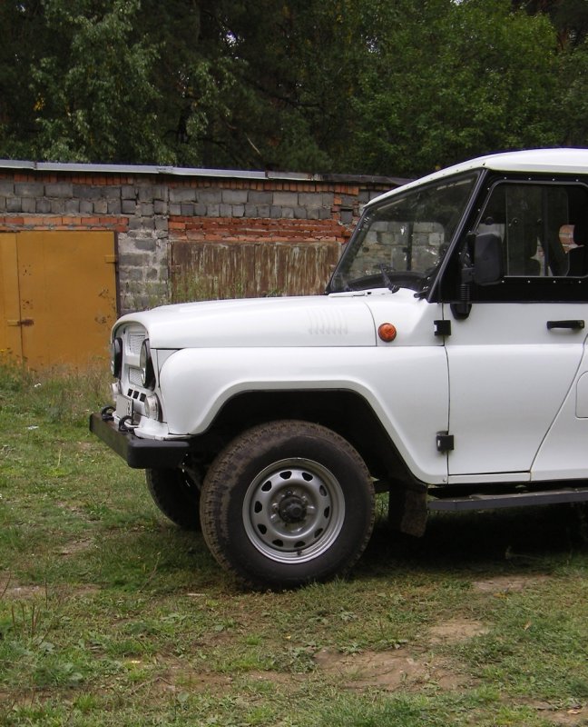 УАЗ-315195 Hunter белый