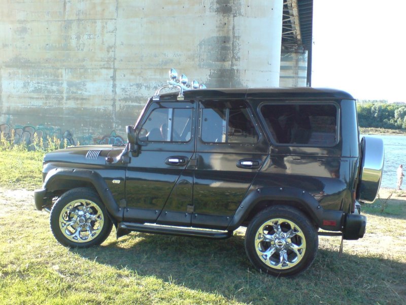 УАЗ Hunter r22